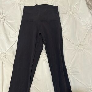 Used Lululemon Size 2 aligned leggings